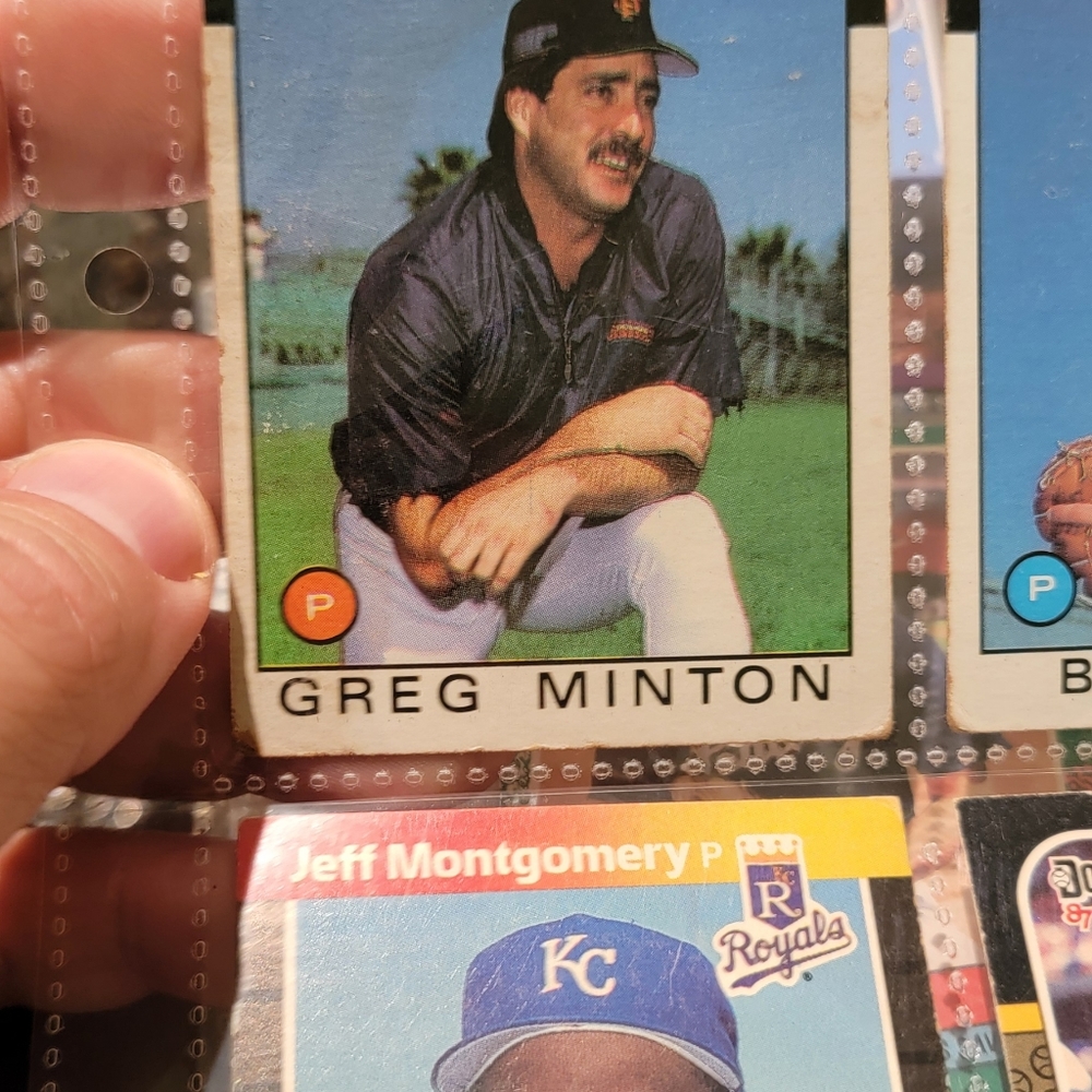 Baseball Cards 52 Pages - Picture 10 of 16